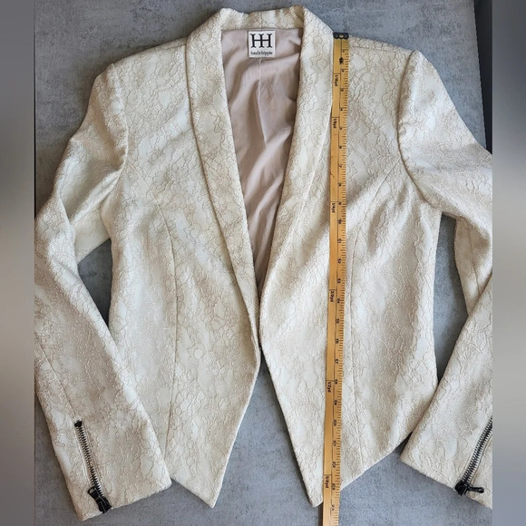 Haute Hippie Cropped Lace Blazer Jacket - Picture 5 of 12